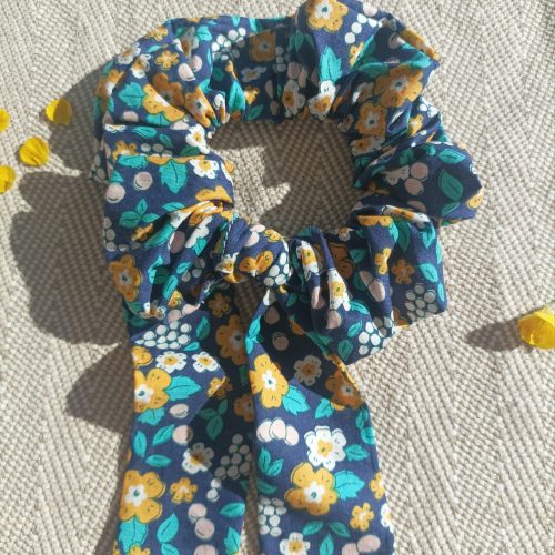 Foulchie — Bouquet Liberty fleuri bleu marine, jaune doré & turquoise