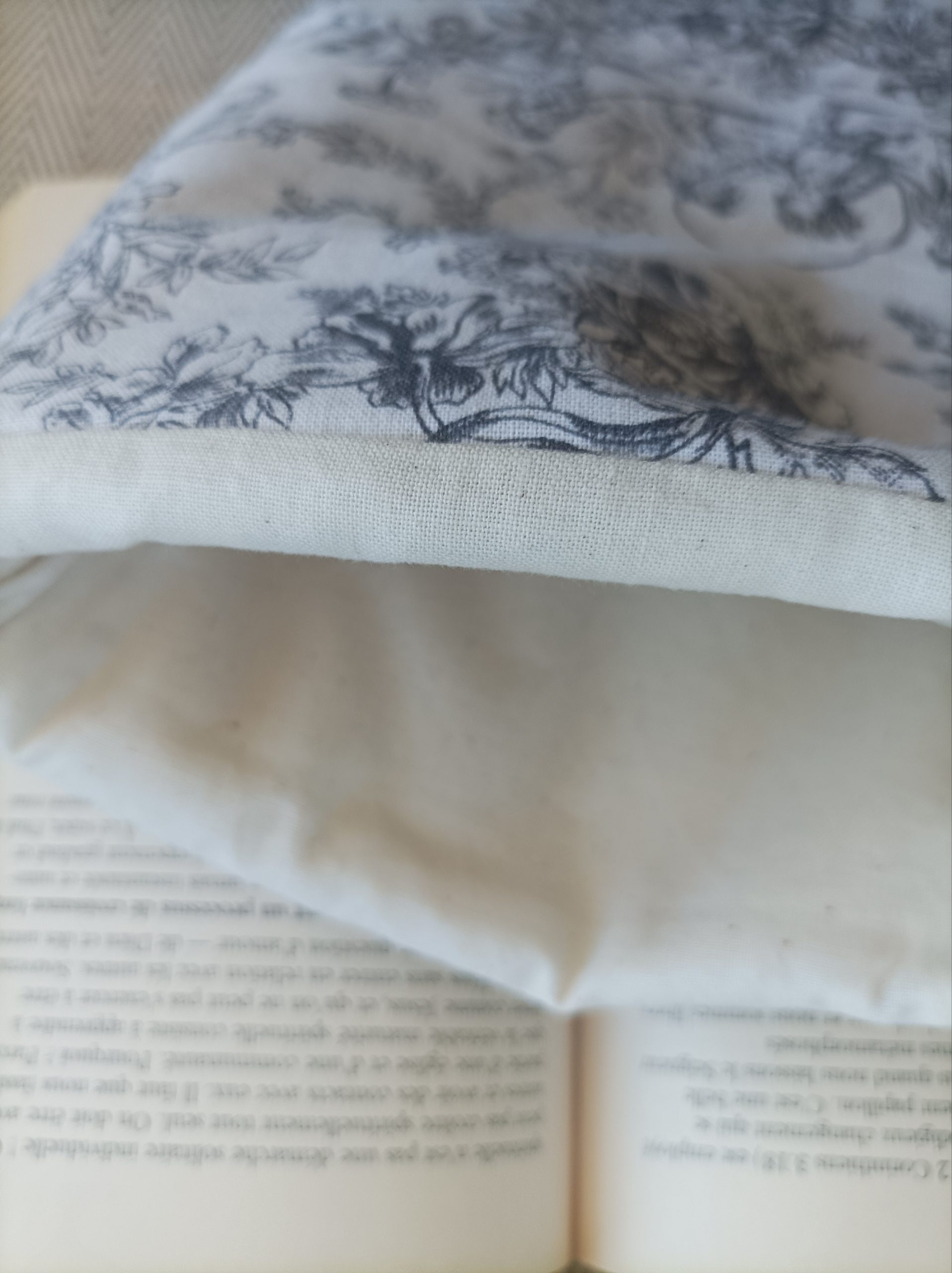 Pochette à livre fait main Hautes-Alpes