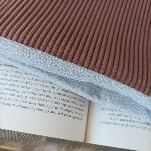 Pochette livre — Velours côtelé terracotta