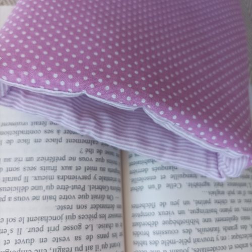 Pochette livre de poche — Pois blancs fond rose framboise