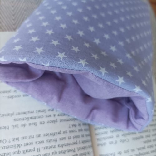 Pochette livre de poche — Étoiles blanches fond lilas/parme