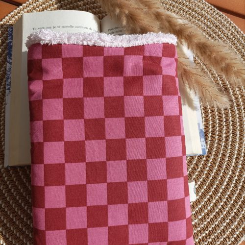 Pochette livre de poche — Damier rose framboise & bordeaux