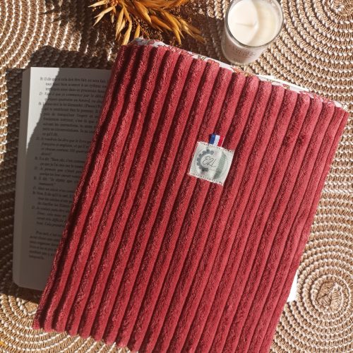 Pochette à livre grand format en velours large côte Terra