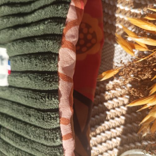 Pochette à livre & liseuse en velours large côte Vert Kaki