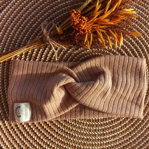 Bandeau d&rsquo;hiver beige twisté